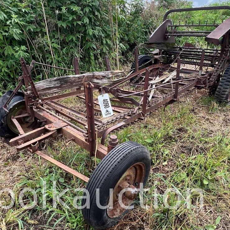DAVID BRADLEY MANURE SPREADER