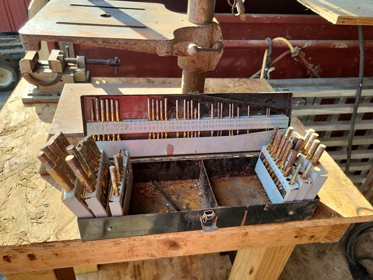 drill-press-w/electric-motor,-stand,-vice-and-drill-bits-image-9