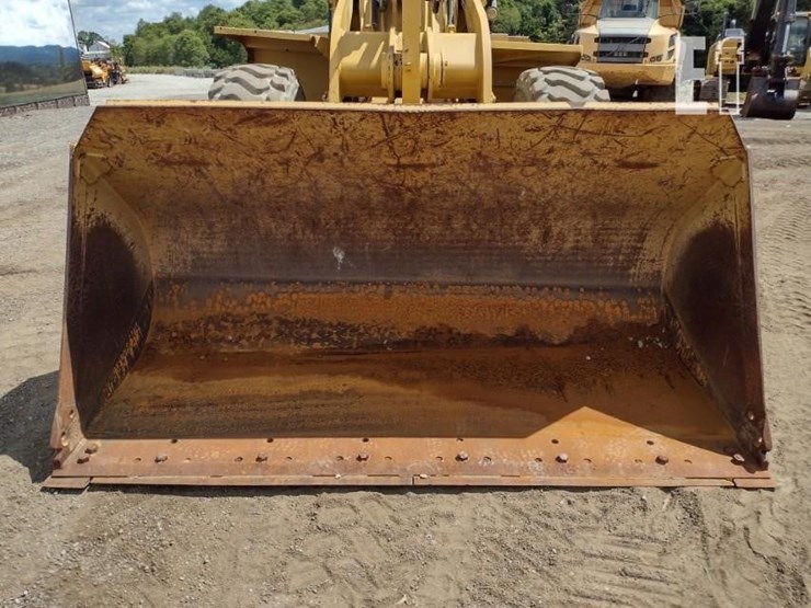 2002-caterpillar-938g-image-16
