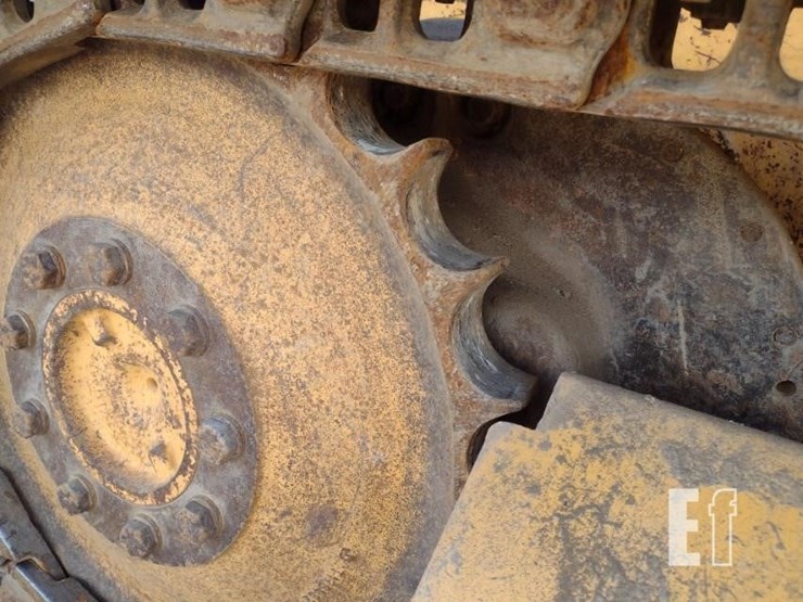 2000-deere-550h-lt-image-30