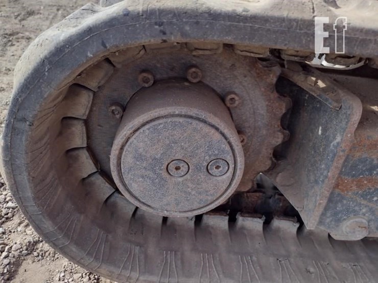 2022-deere-17g-image-35