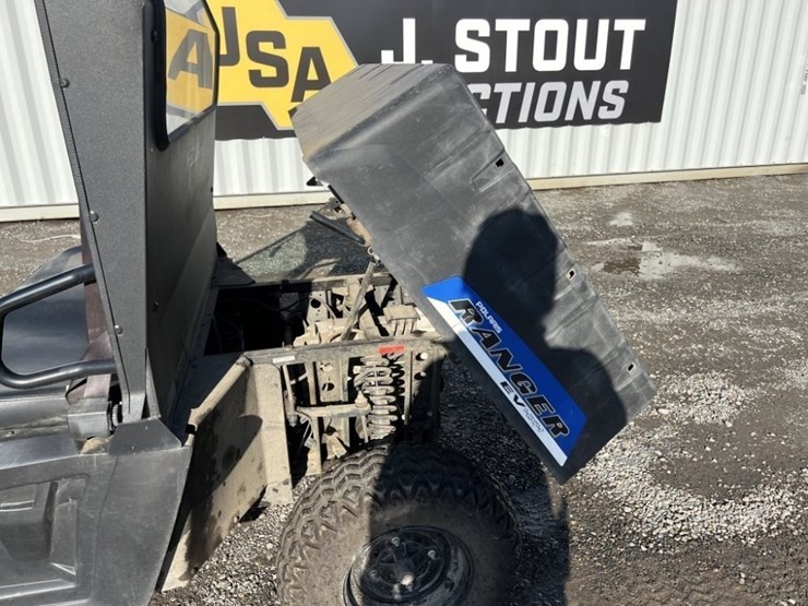 2011-polaris-ranger-ev-image-14
