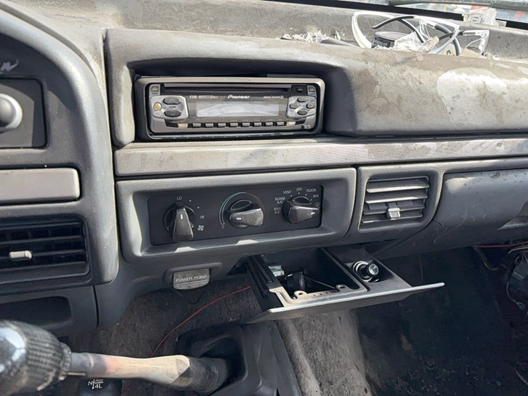 1993-ford-f150-image-10