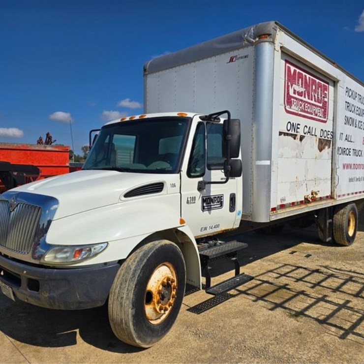 2007 INTERNATIONAL DURASTAR 4300