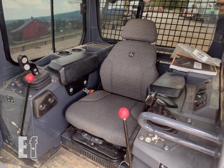 deere-650k-image-15