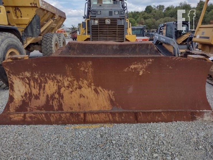 2018-deere-750k-lgp-image-18