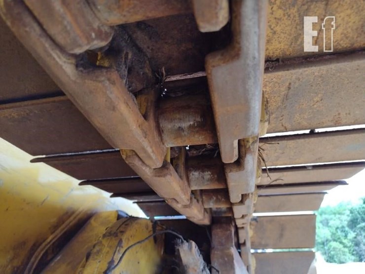 2022-deere-450k-image-27