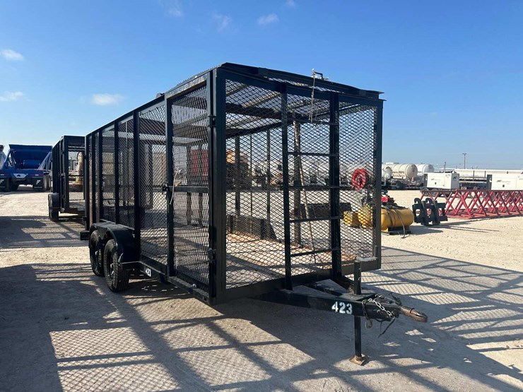 2007-big-tex-16'-t/a-trash-trailer-image-3