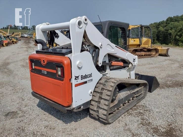 2016-bobcat-t770-image-44