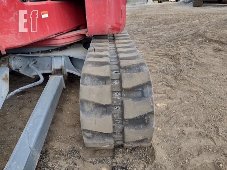 2023-takeuchi-tb280fr-image-34