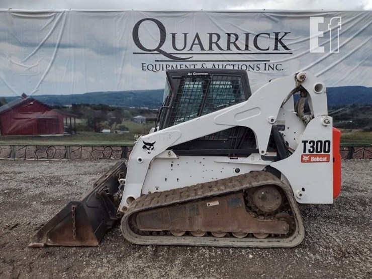2007-bobcat-t300-image-1