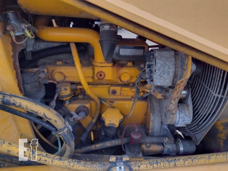 1999-deere-410e-image-33