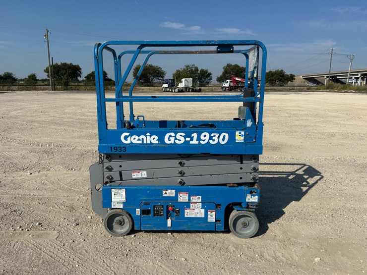 2018-genie-gs1930-image-8