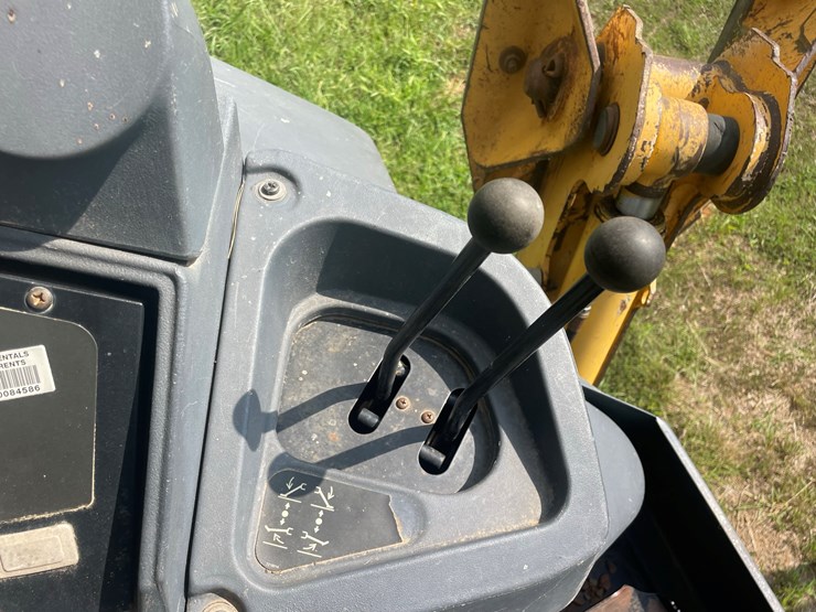 deere-310j-image-50