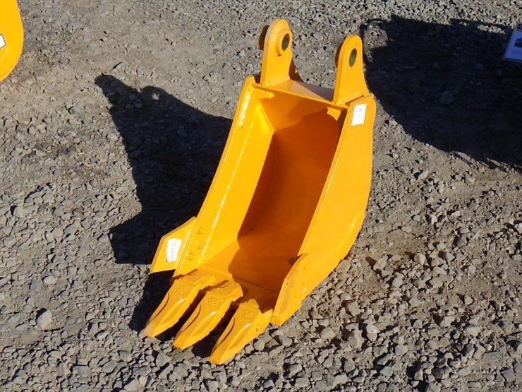 giyi-excavator-bucket-w/-teeth-12"-image-1