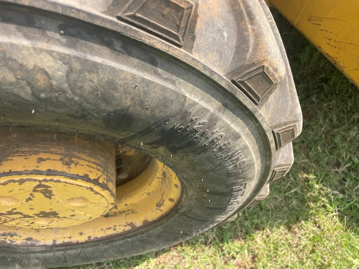 deere-310j-image-22