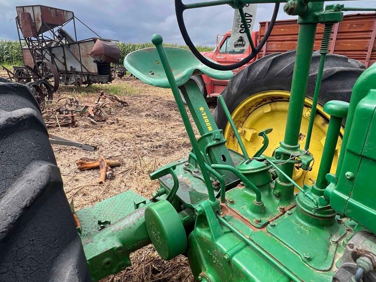 john-deere-b-image-17