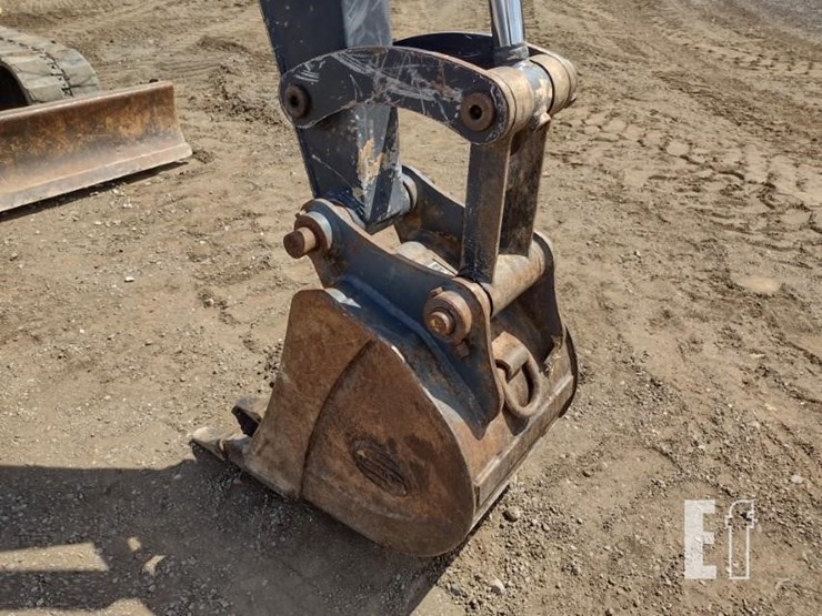 2017-deere-50g-image-17