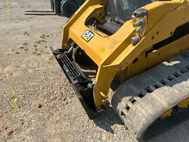 2018-caterpillar-299d2-xhp-image-27