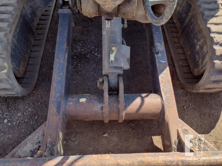case-cx60-excavator-8560-image-23