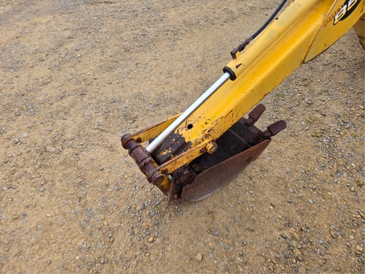 john-deere-850-image-2