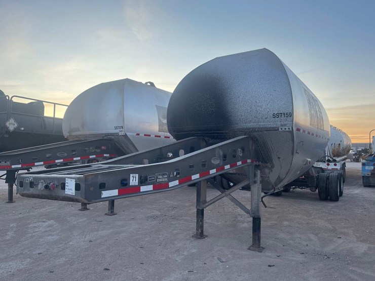 2019-ty-crop-manufacturing-ltd-dry-bulk-transport-trailer-image-1