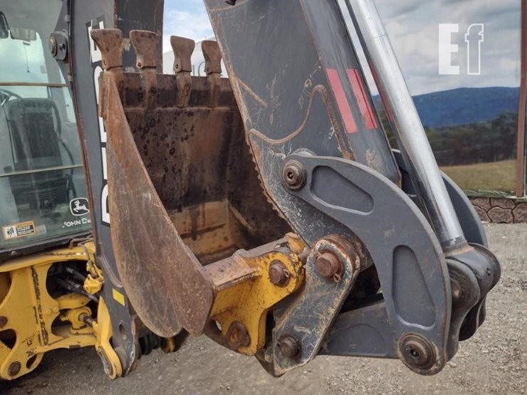 2007-deere-310sj-image-32