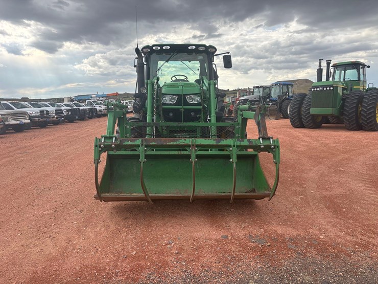 2012-john-deere-6125r-tractor-image-2