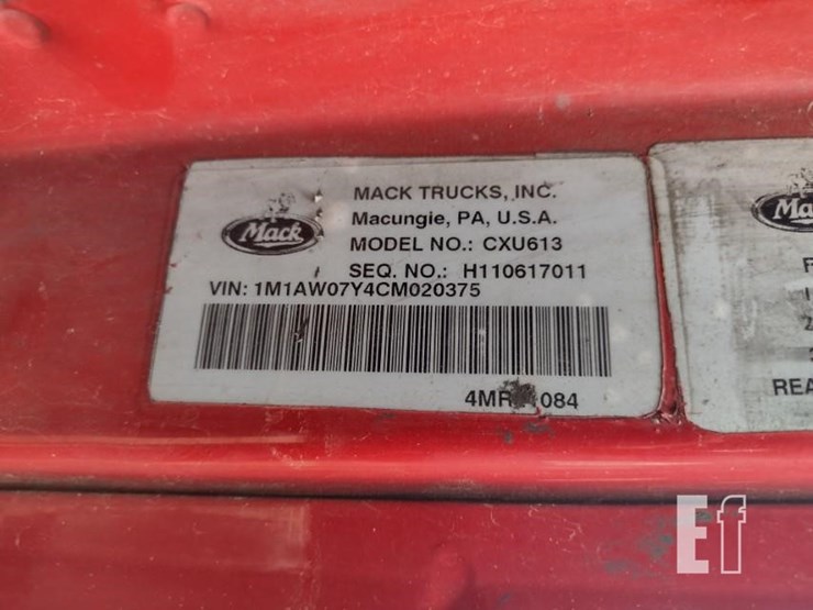 2012-mack-pinnacle-cxu613-image-5