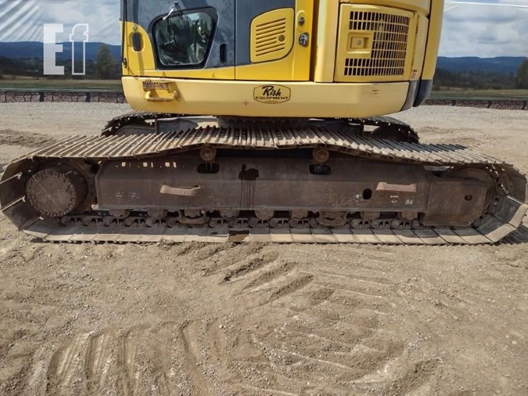 2011-komatsu-pc228us-lc-8-image-32