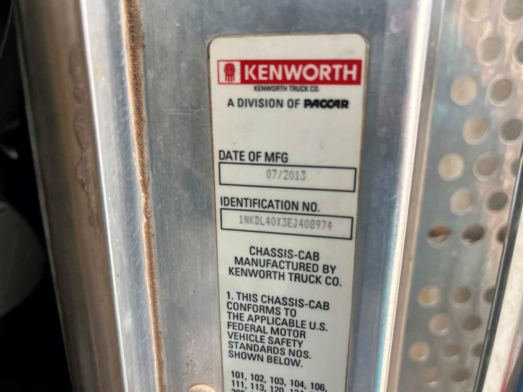 2014-kenworth-t800-image-18
