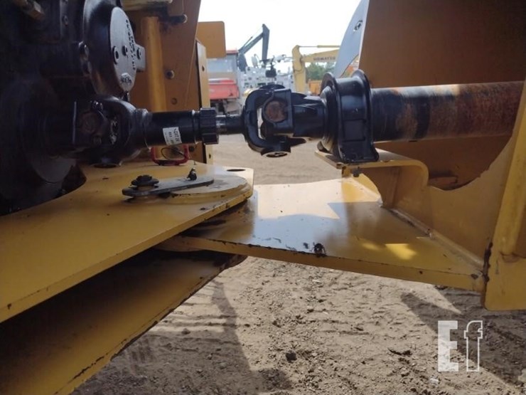 2018-caterpillar-910m-image-29