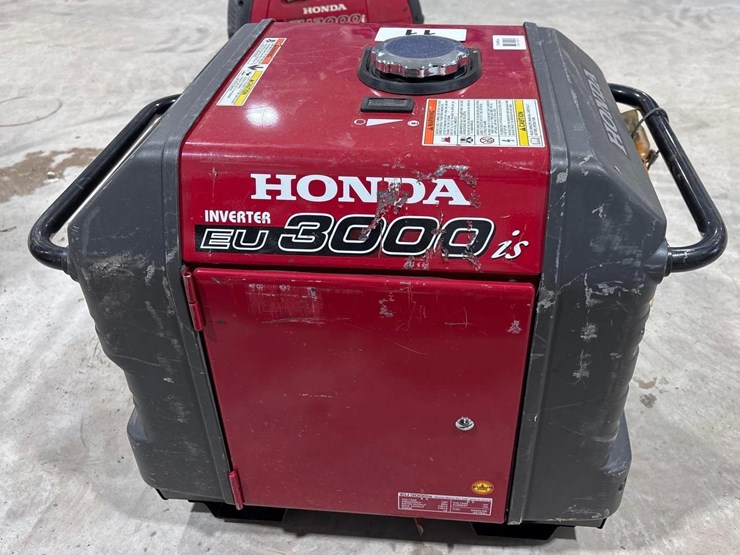 honda-eu3000is-generator-image-1