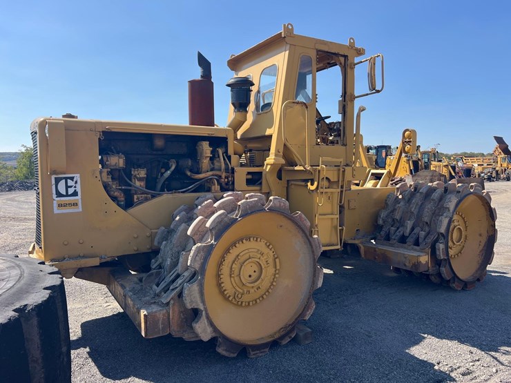 caterpillar-825b-image-4