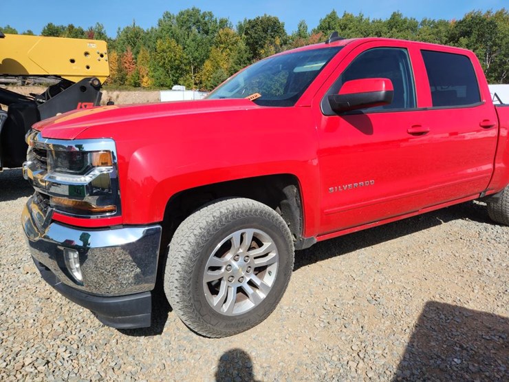 2018-chevrolet-silverado-image-9