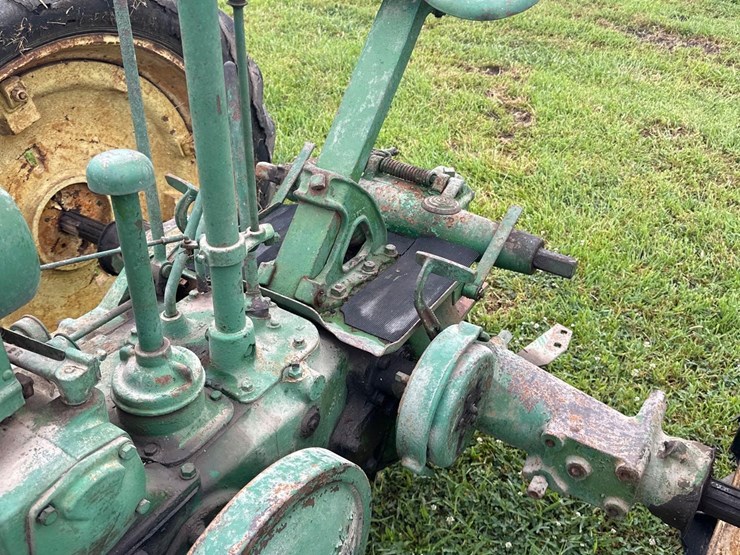john-deere-b-image-19