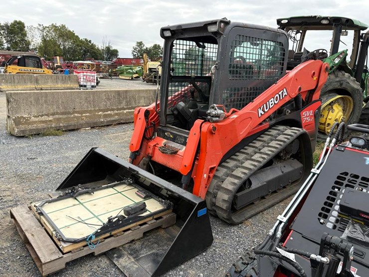 kubota-svl75-2-image-1