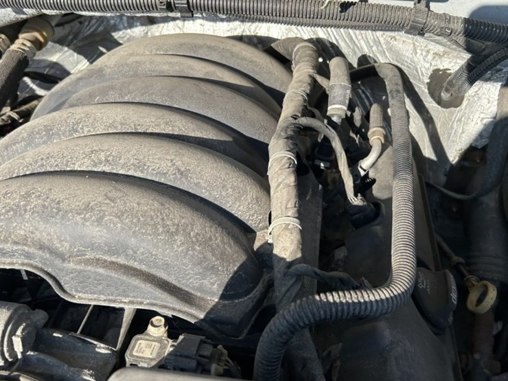 2014-chevrolet-silverado-1500-image-23