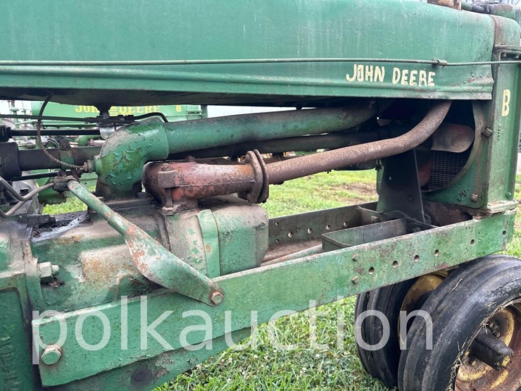 john-deere-b-image-25
