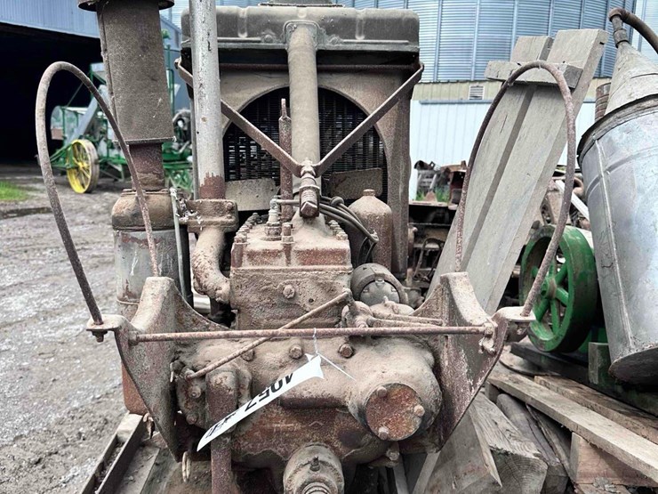 antique-combine-engine-image-3