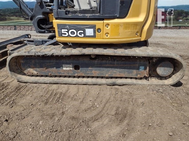 2017-deere-50g-image-26
