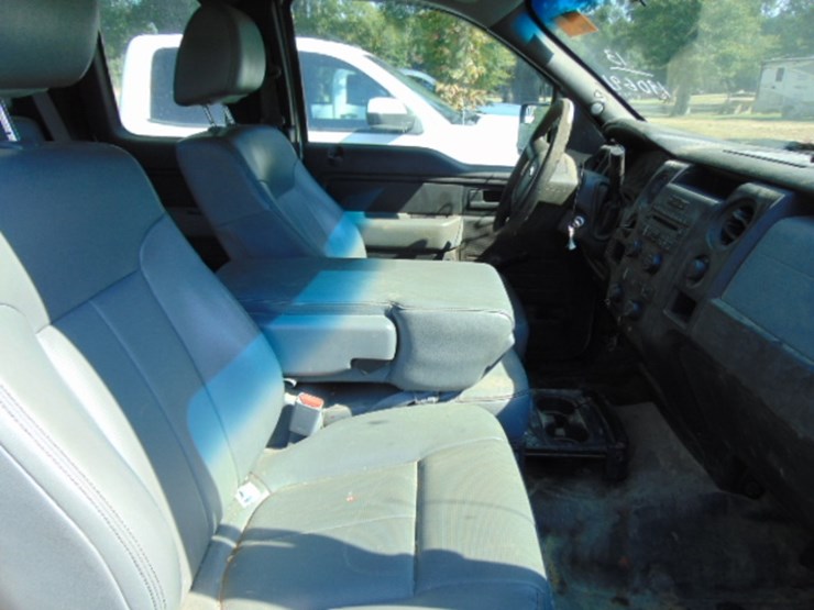 2013-ford-f150-xl-image-7