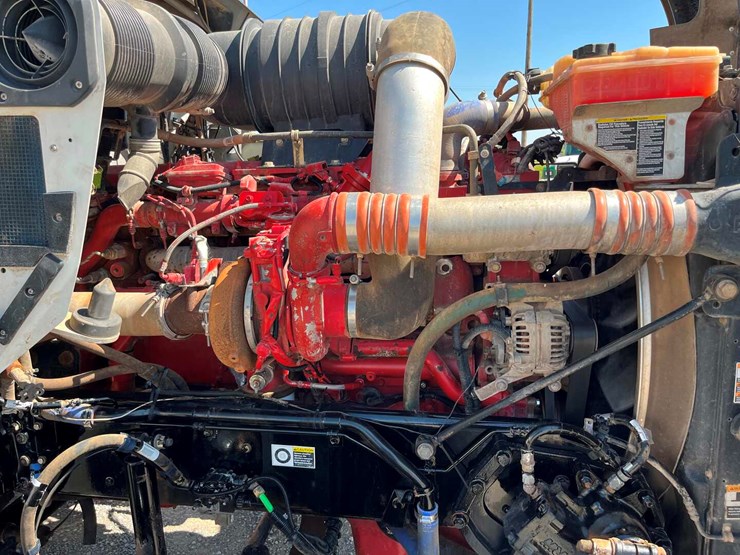 2015-kenworth-t800-image-10