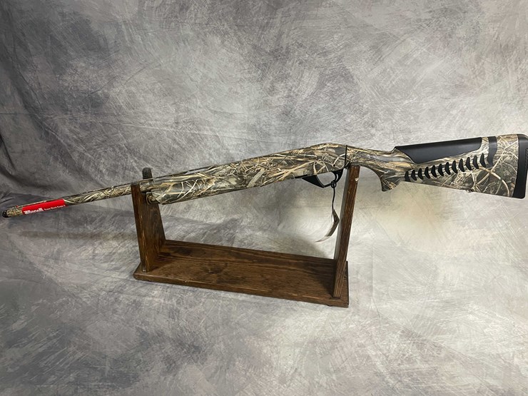 #4912-•-benelli-super-black-eagle-iii-12-ga.-semi-auto-shotgun,-sn:-u767017v-image-1
