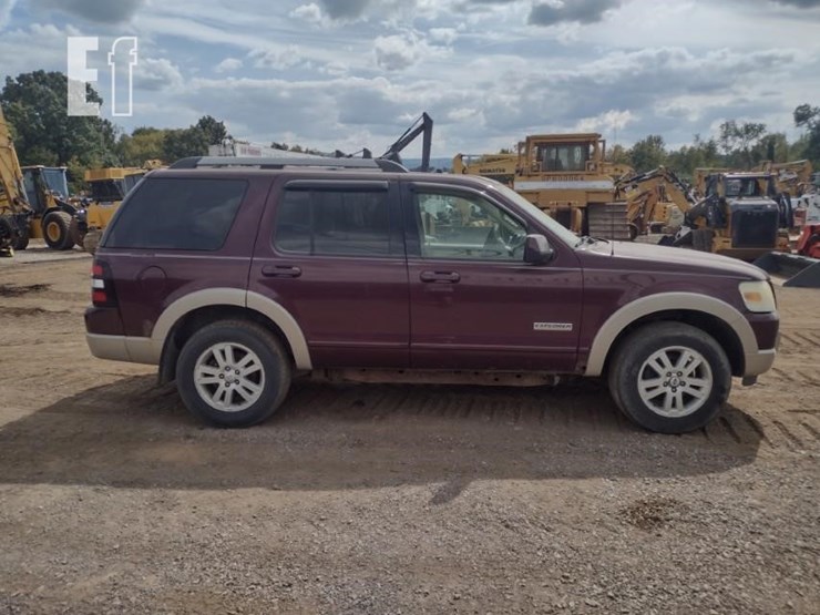2007-ford-explorer-eddie-bauer-image-3