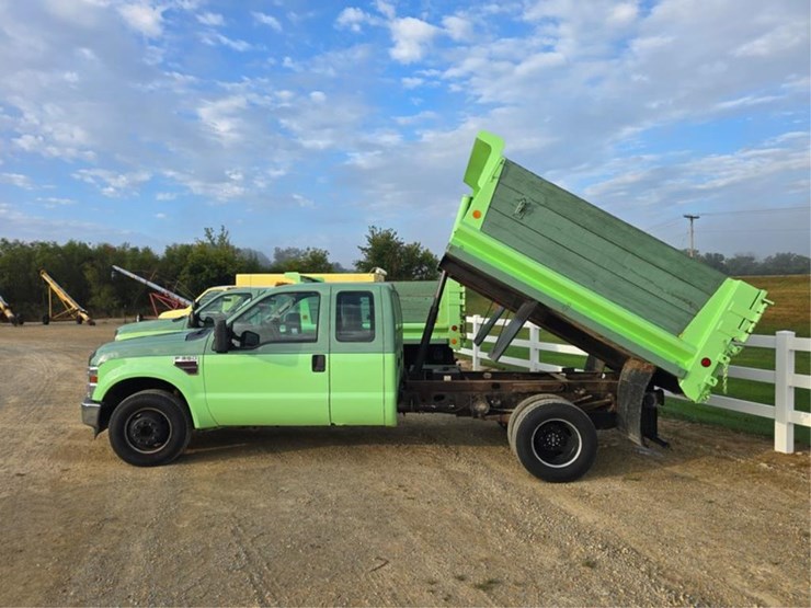 2008-ford-f350-image-24