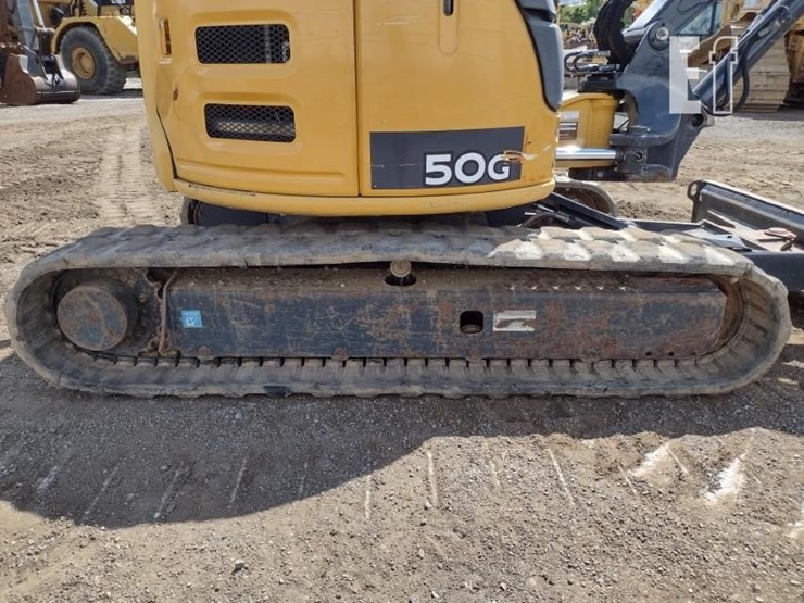 2017-deere-50g-image-34