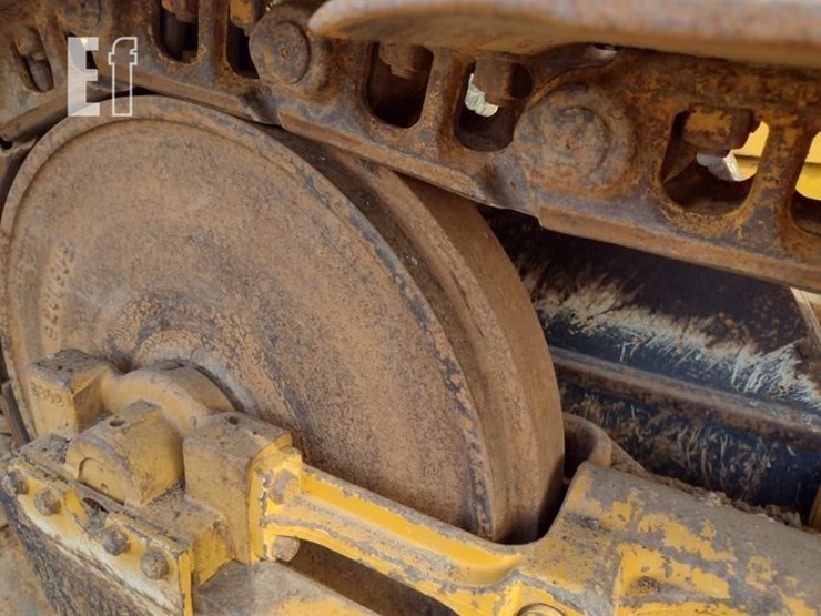 deere-650k-xlt-image-28
