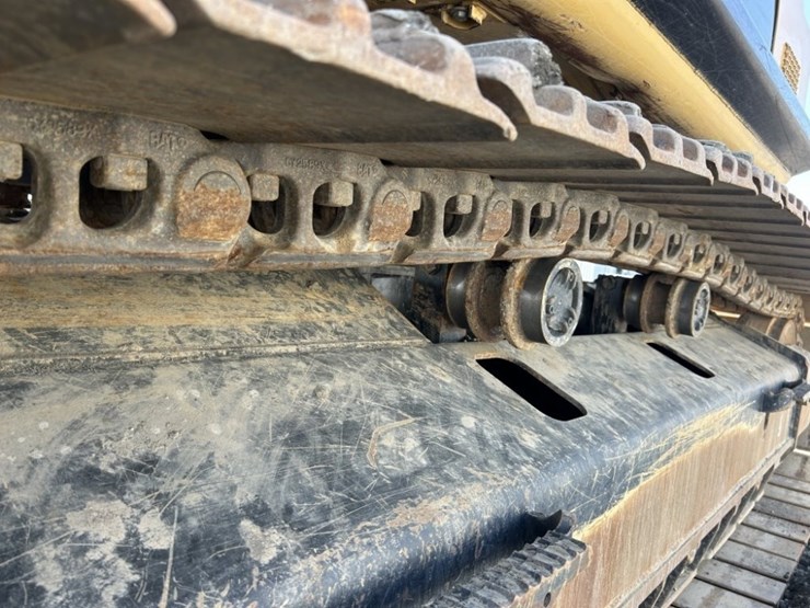 caterpillar-336-image-17