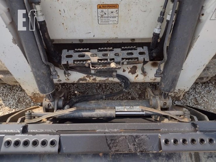 2016-bobcat-t770-image-17